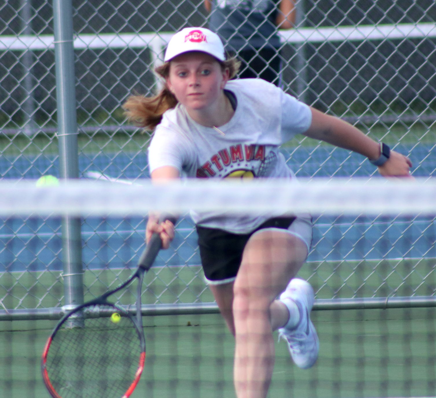 GIRLS TENNIS: Bulldogs' team season ends in regionals